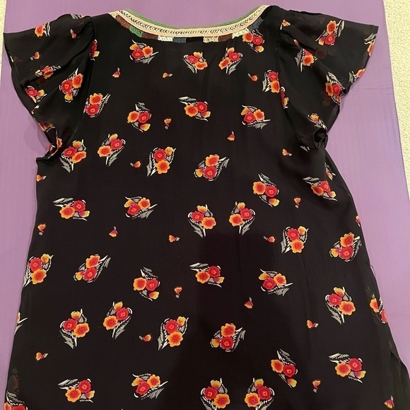 Central Park West flowy top. Perfect condition. Size S - Picture 2 of 4